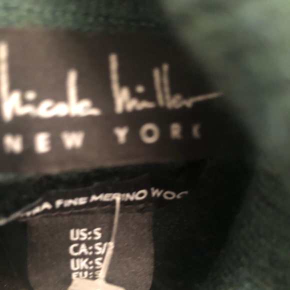 Soft Green Extra Fine Merino Wool Turtleneck Sweater Cottagecore - Picture 4 of 4